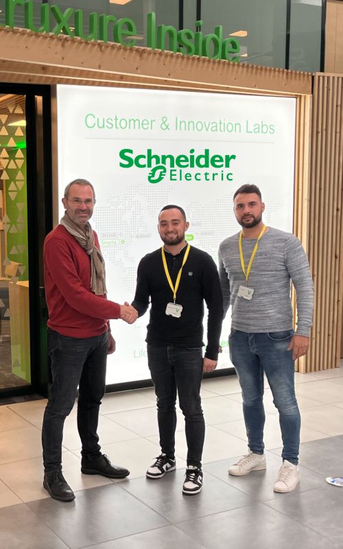 Partenaire, Schneider Electric